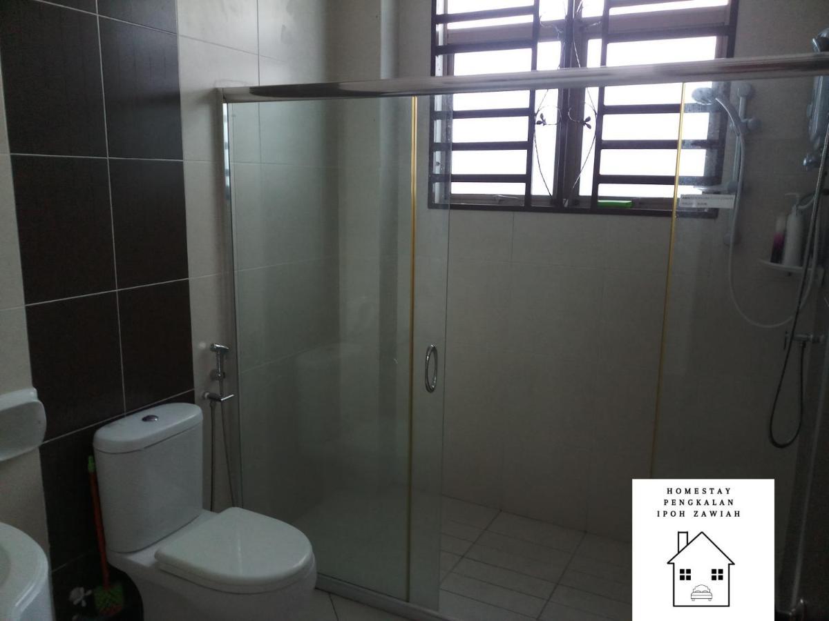 Homestay Ipoh Pengkalan Zawiah エクステリア 写真