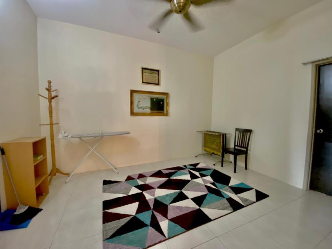 Homestay Ipoh Pengkalan Zawiah エクステリア 写真