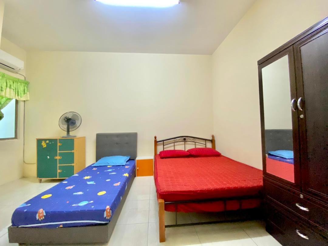Homestay Ipoh Pengkalan Zawiah エクステリア 写真