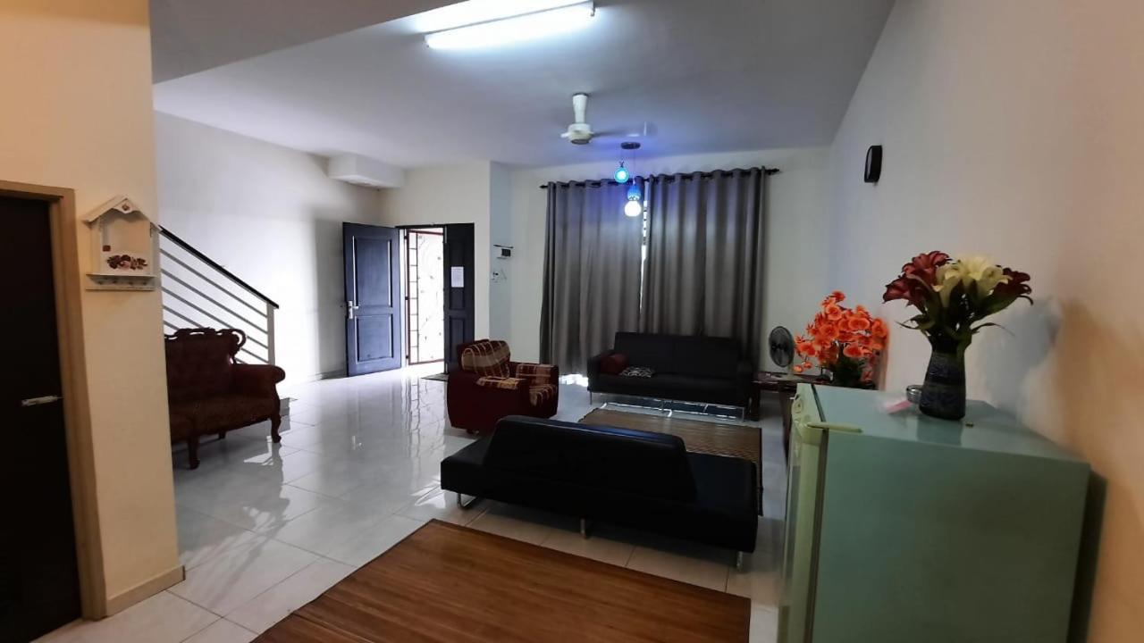 Homestay Ipoh Pengkalan Zawiah エクステリア 写真